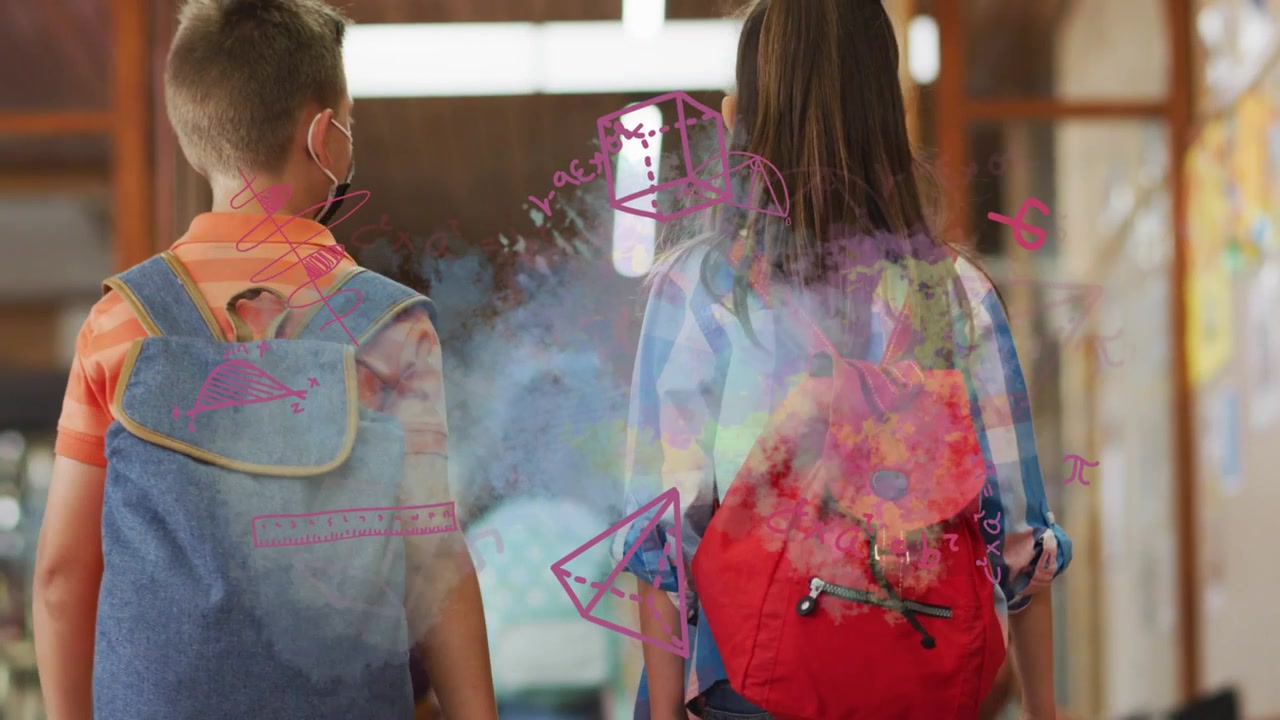 Dos estudiantes caminando hacia una puerta más brillante, sus pasos provocando garabatos matemáticos y una nube de color que se expande.