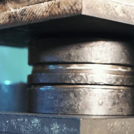 automotive engine component