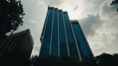 tall modern office building in a city