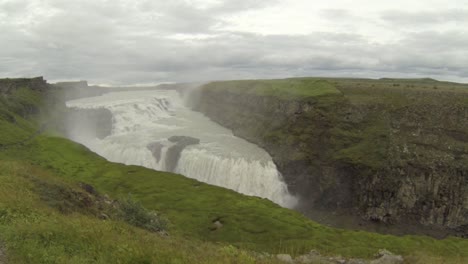 gran cascada en islandia