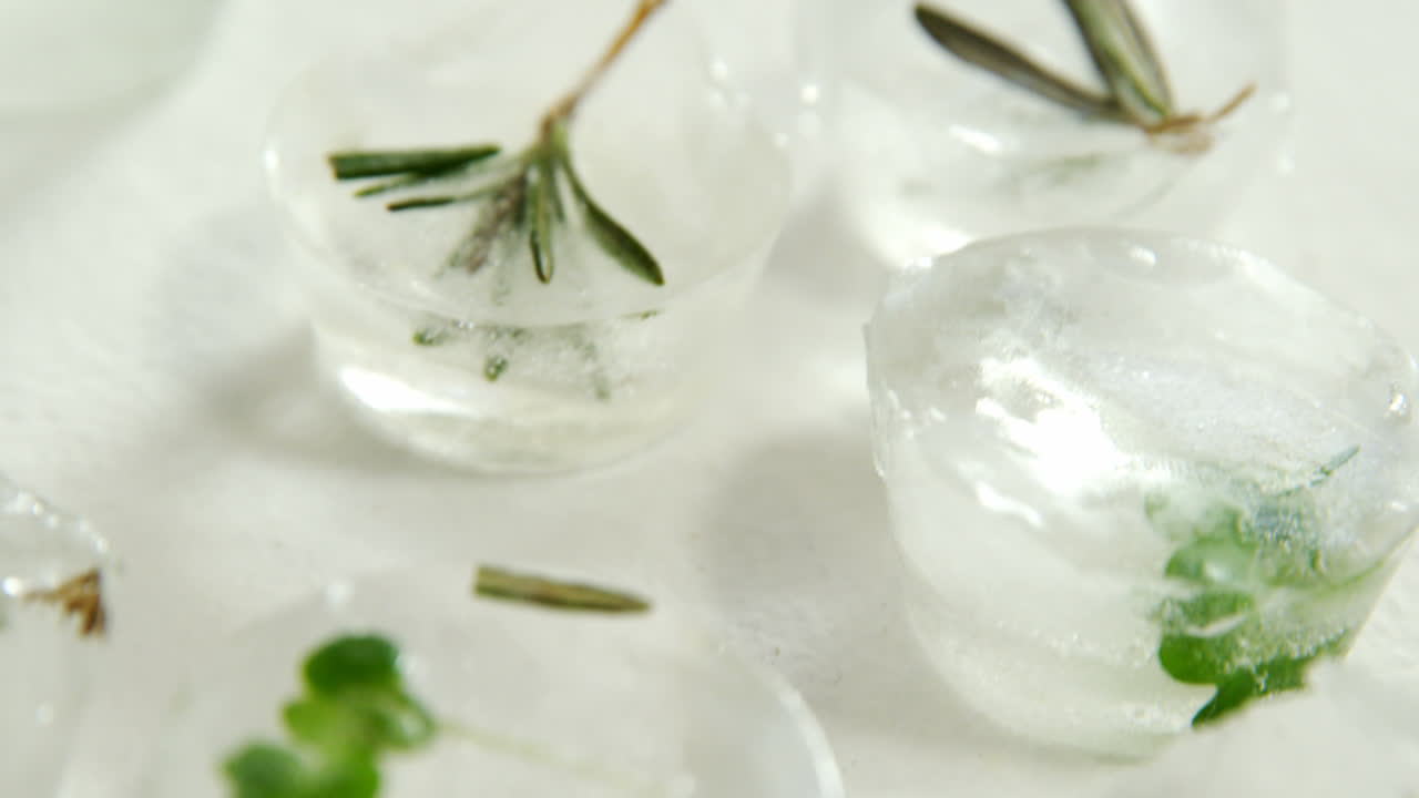 향신료와 함께 맛있는 아이스 큐브 4k