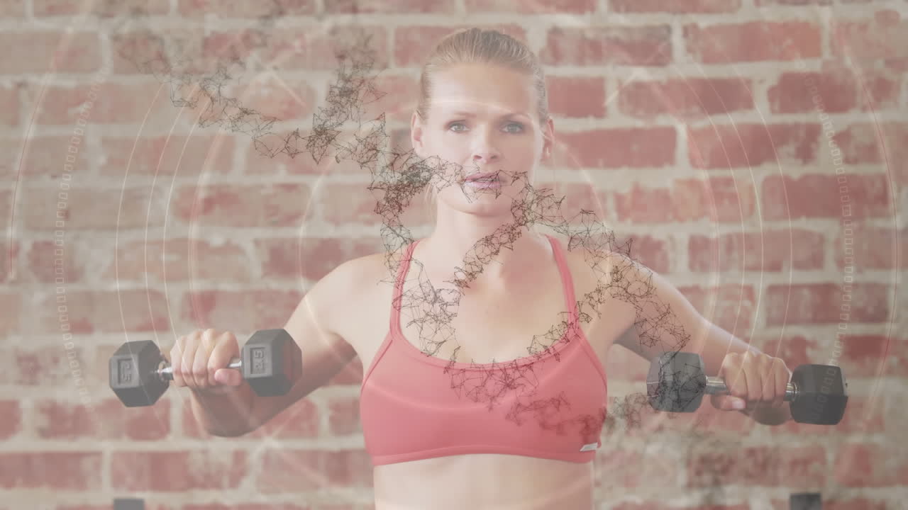 estructura de adn girando en contra mujer caucásica mujer en forma trabajando con pesas en el gimnasio