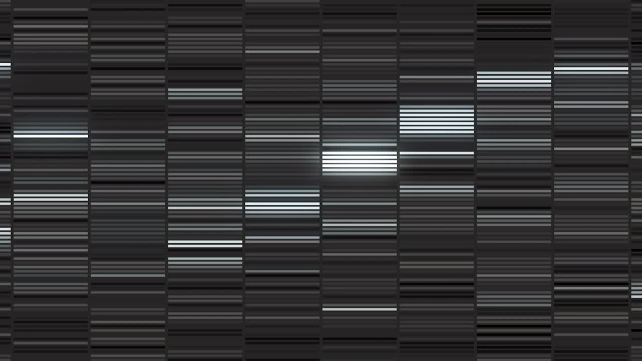 어두운 배경에 모노크롬 은 박이는 타일, 무 루프, 모션, 반이는 세그먼트의 금속 회색 반임