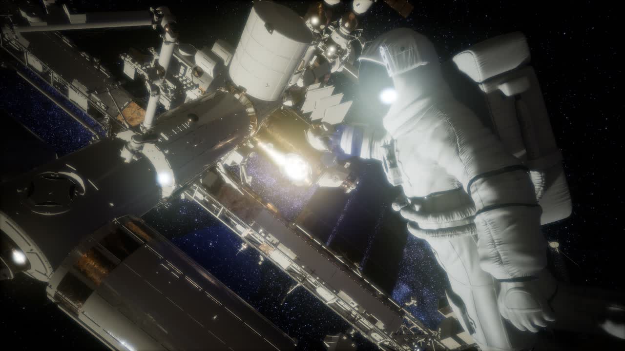 Astronauta all'esterno della Stazione Spaziale Internazionale durante una passeggiata spaziale
