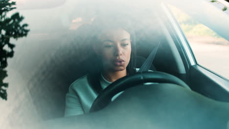 woman learning how to drive