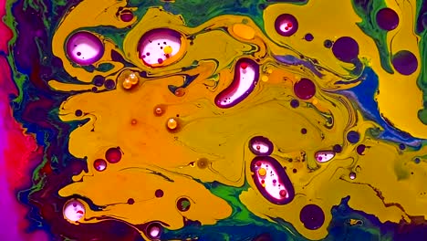 tinta de acuarela de color en el agua con aceite. fondo de la tendencia futurista.