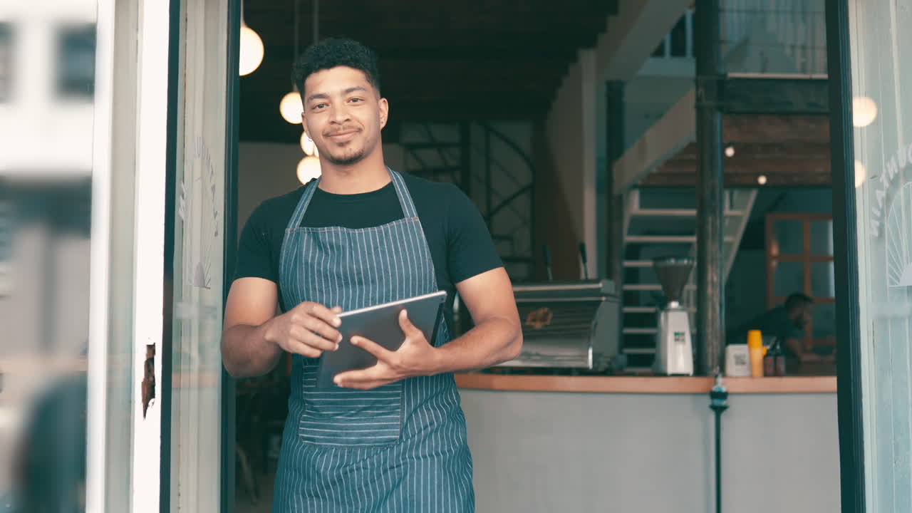 私のコーヒーショップは営業しています