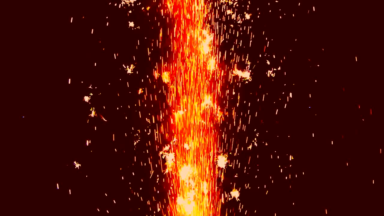 슬로모션으로 새해 전날 불꽃놀이, 비디오 효과, 행운, 새해 전 날 축제와 함께 반이는