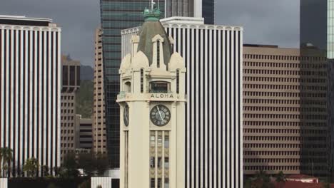 Close-up-shot-of-Aloha-Tower,-a-retired-lighthouse-that-is-considered-one-of-the-landmarks-of-the-state-of-Hawaii-in-the-United-States