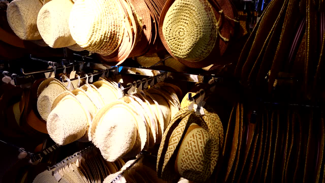 유럽에서 쇼핑을 할 때, 아웃에서 상품을 선택할 수 있습니다.