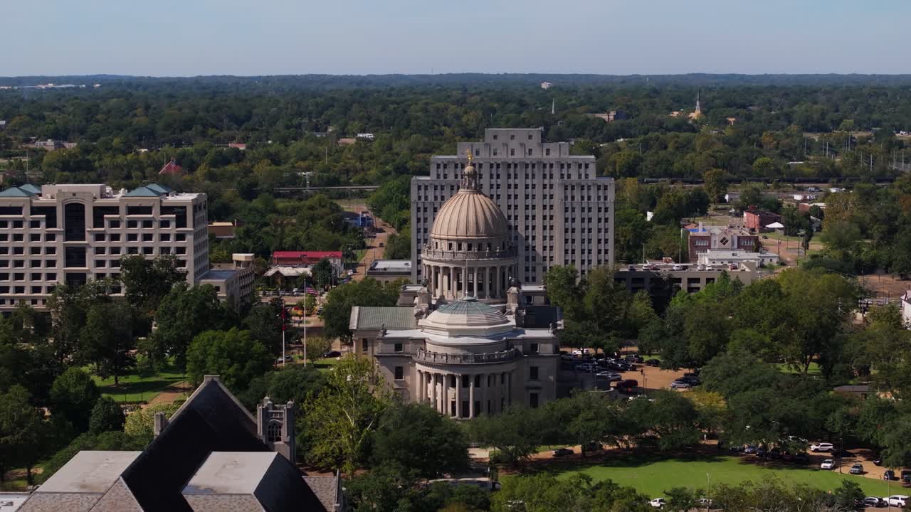 Aerial Boom Shot Reveals Mississippi State Capitol Building on Summer Day