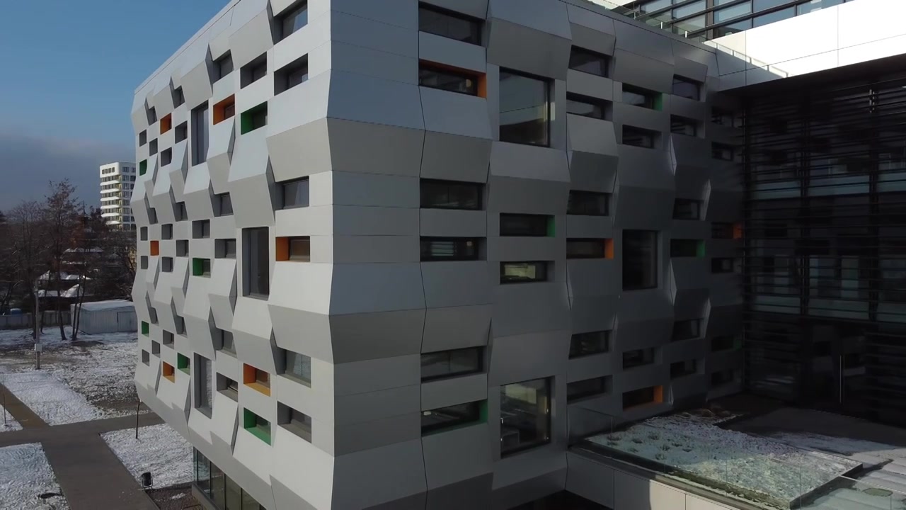 Elementi di architettura moderna. Riprese dell'edificio.