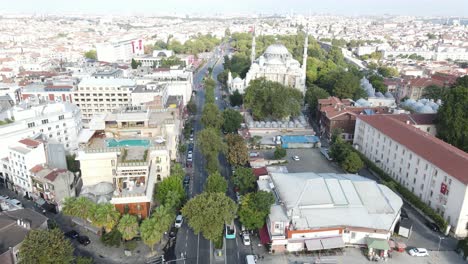 Historische-Sehzade-moschee-In-Istanbul-2