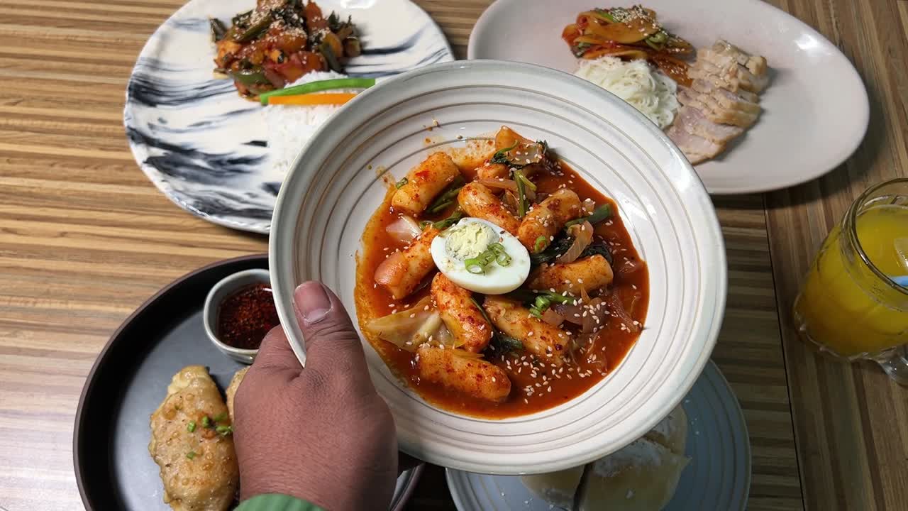 Tukboki, a south Korean dish with egg