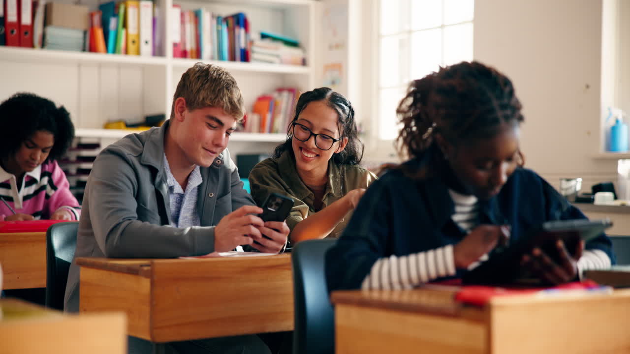 Students Using Technology in Classroom
