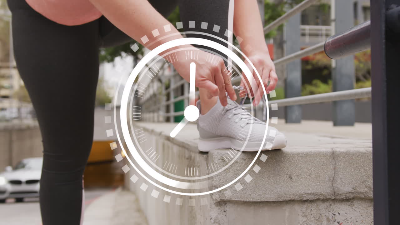 데이터 처리 및 클럭 오버 백인 여성 운동의 애니메이션