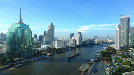 Hermosa-Arquitectura-De-Edificios-Alrededor-De-La-Ciudad-De-Bangkok-En-Tailandia