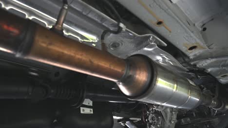 large-catalytic-converter-under-a-commercial-van