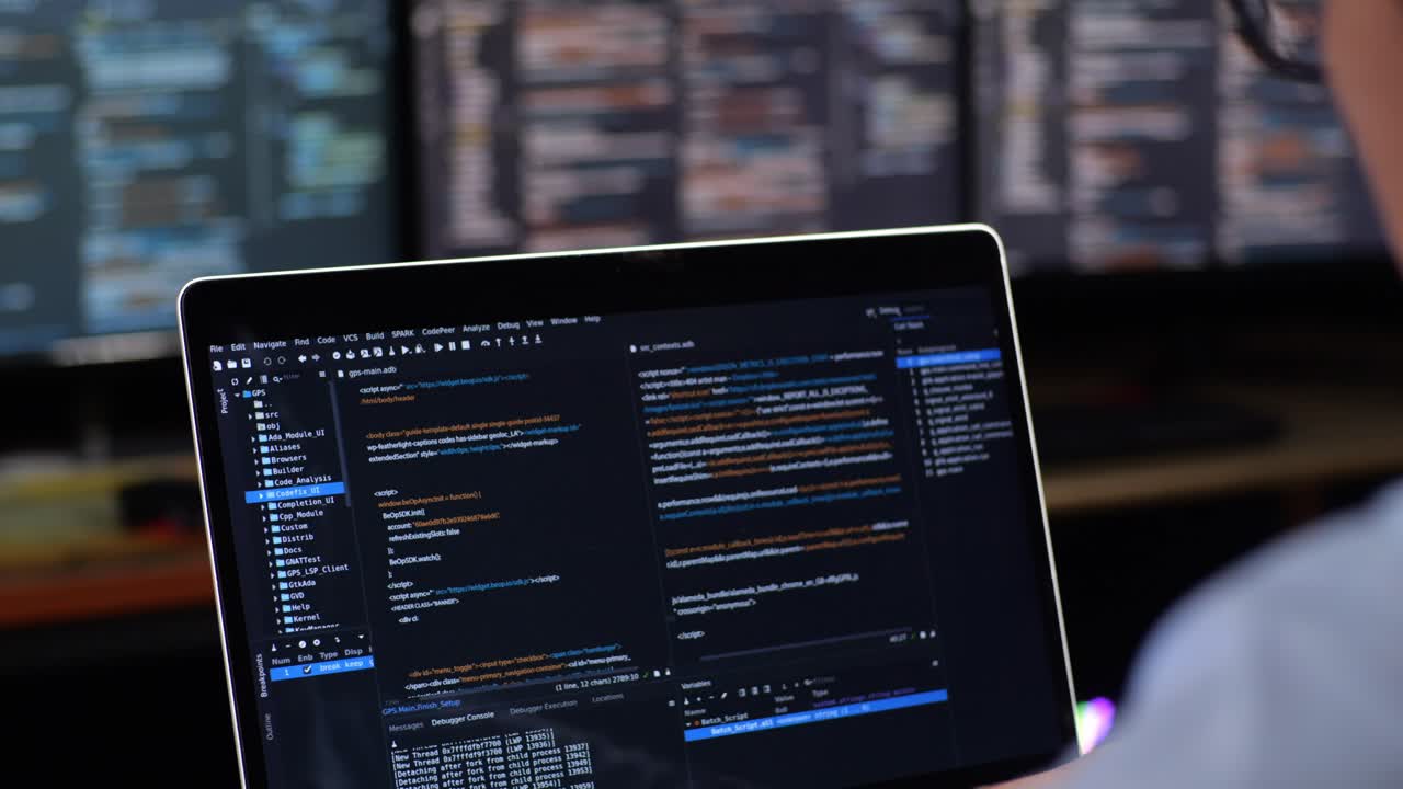 codificación de personas en portátiles con múltiples monitores