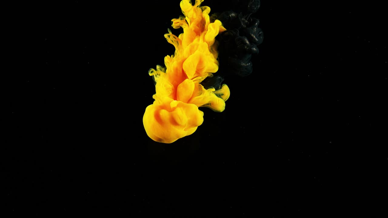 смешивание абстрактных цветов чернил