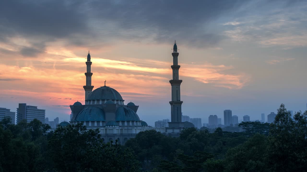 masjid wilayah persekutuan в куала-лумпуре