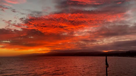 Santa-Monica-Pier-Bei-Sonnenuntergang,-Los-Angeles