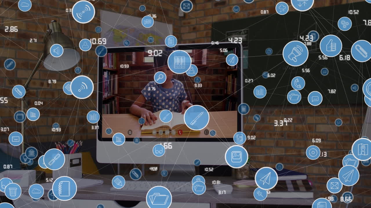 디지털 아이콘 네트워크와 데이터 처리 온라인 수업에서 백인 소녀