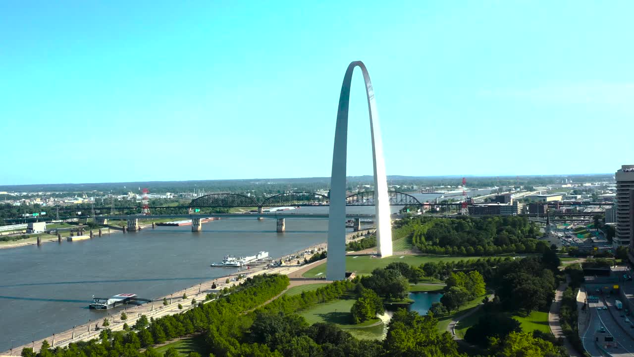 смотрите величие святого