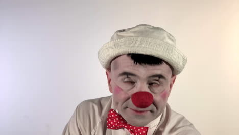 payaso emoji - cara durmiente