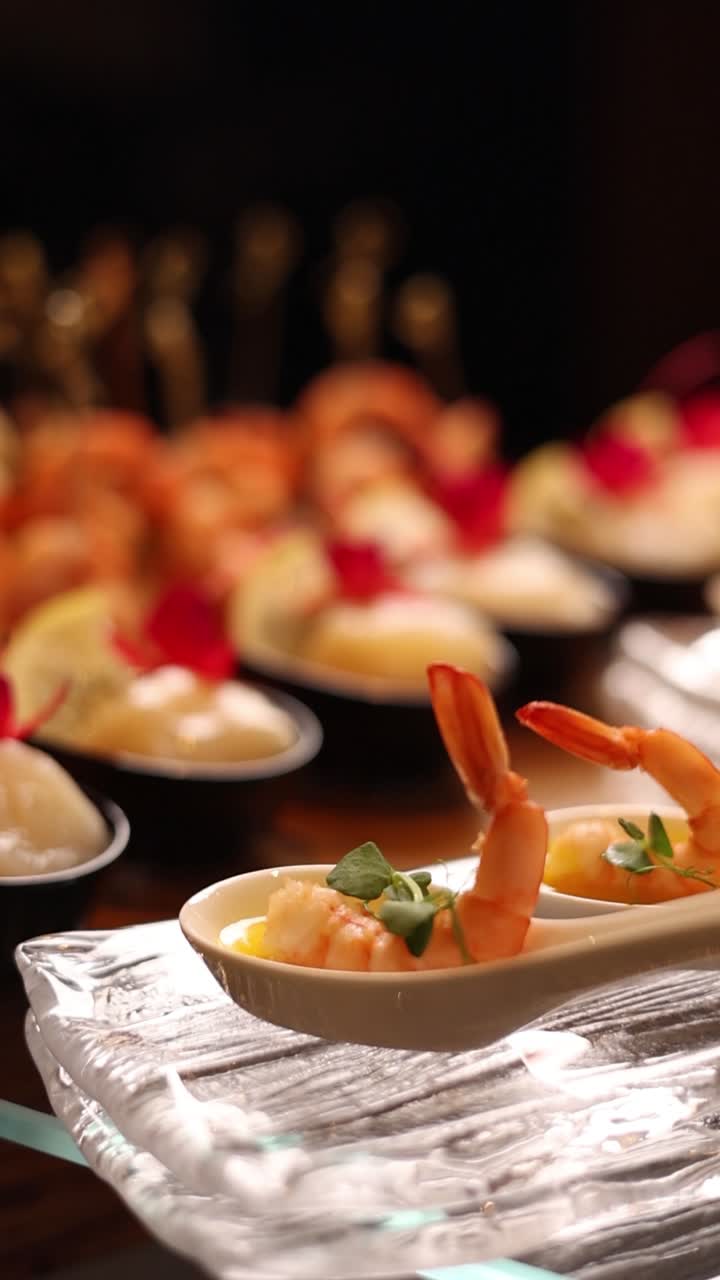 Shrimp Appetizers on Spoons