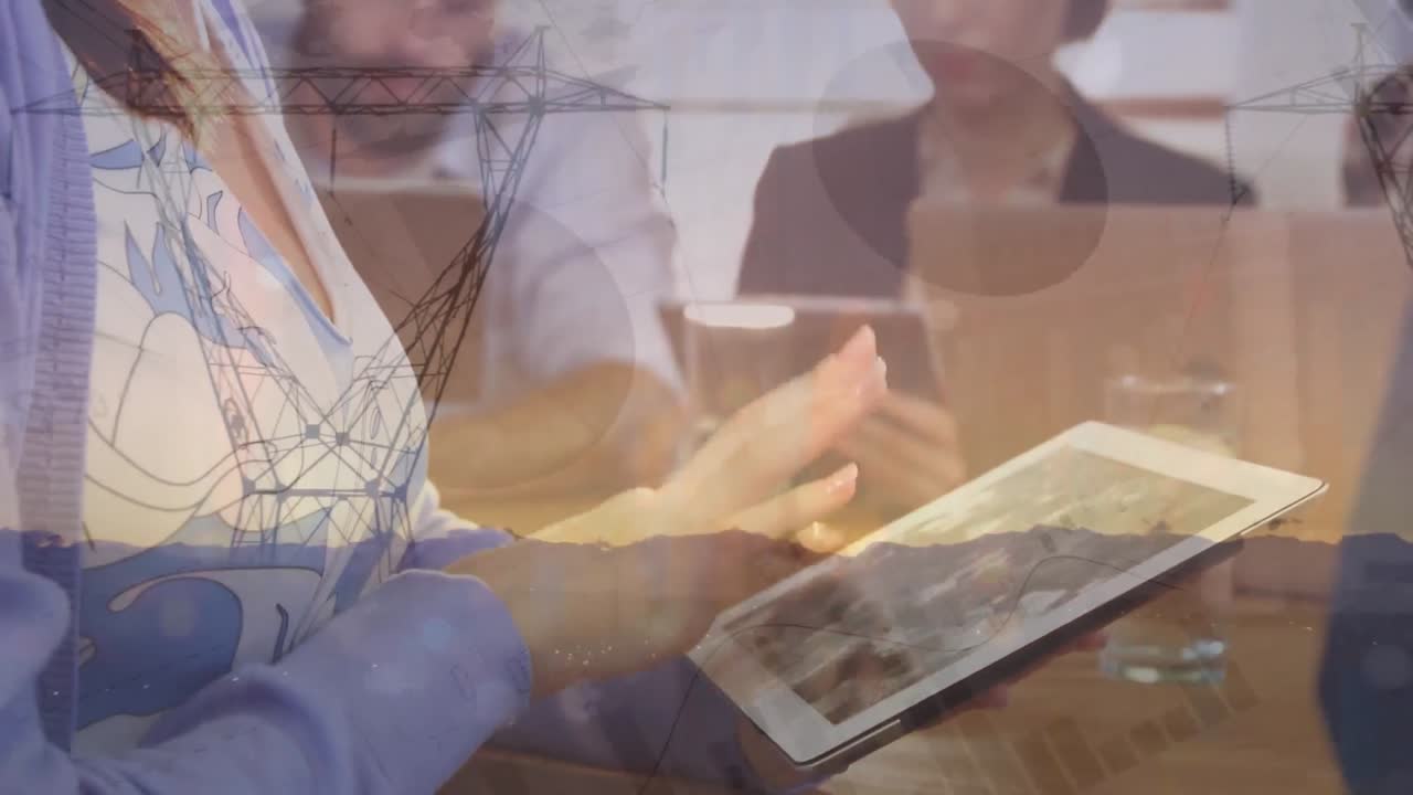 그래프와 풍경으로 논의하는 사무실에서 비즈니스 회의