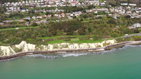 Aerial-tilting-towards-the-Isle-of-Wight-Sunny-day-UK-4K