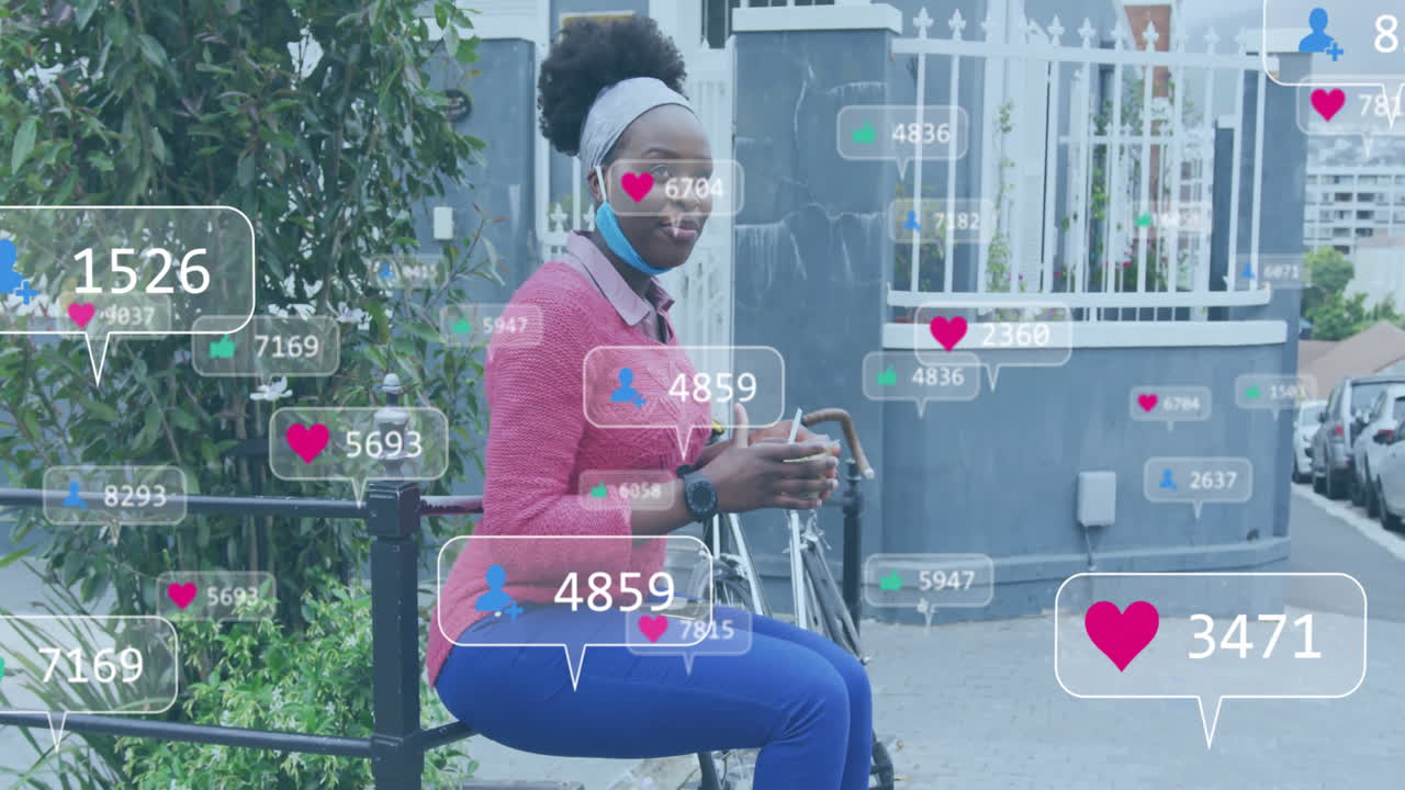 animación del procesamiento de datos de las redes sociales sobre la mujer afroamericana comiendo