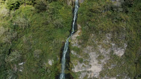 Drone-Shot-Of-Cascada-De-La-Virgen-Waterfall-In-Baños-de-Agua-Santa,-Ecuador