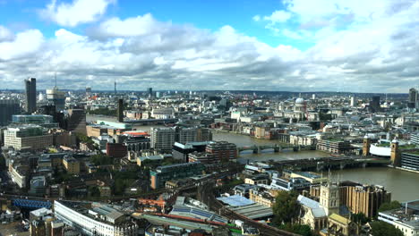 Londoner-Skyline-über-Der-Themse-Mit-St.-Pauls-Und-Tate-Modern-Von-Southwark-über-Dem-Borough-Market