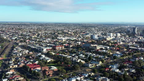 Antena-Alrededor-De-Una-Ciudad-Suburbana-Australiana