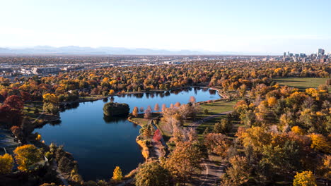 fall colors in wash park, denver, colorado