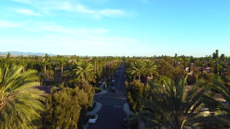 revelación aérea de woodbury village en irvine, condado de orange, california