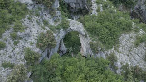 Stunning-drone-footage-showcasing-the-breathtaking-beauty-of-Italy's-wild-nature,-featuring-forests,-rugged-landscapes,-and-untouched-wilderness