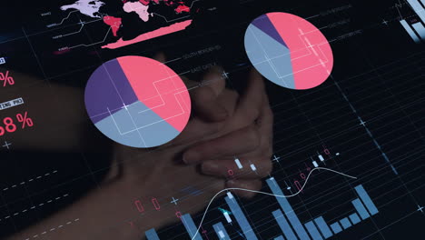 Animación-De-Diagrama,-Procesamiento-De-Datos-Y-Mapa-Mundial-Sobre-Una-Mujer-Caucásica-Rezando