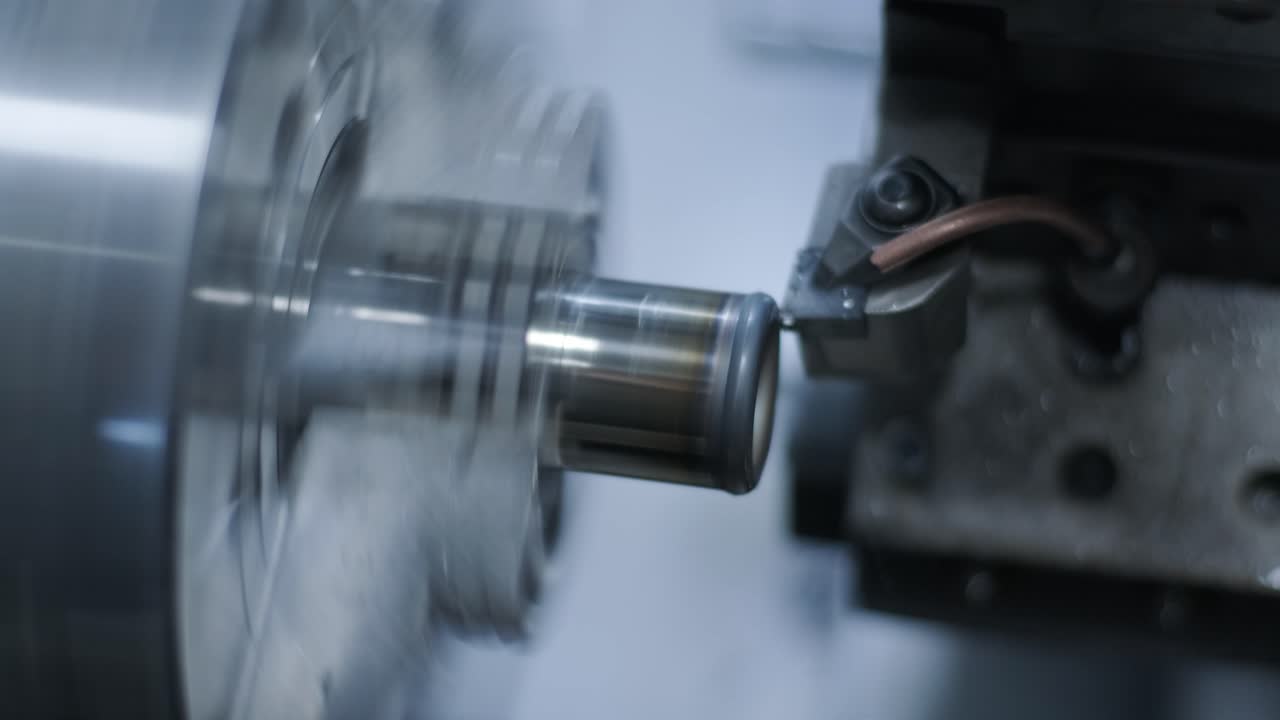 máquina de perforación con perforación para el tapado. máquina de torno cnc.