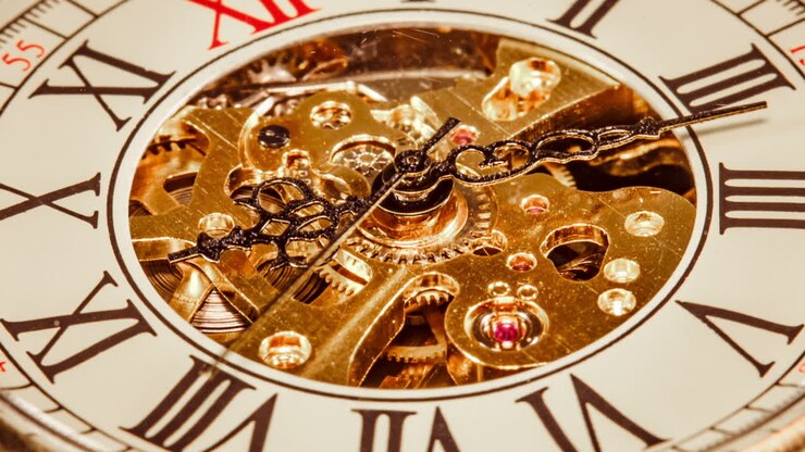 Close up on vintage clock