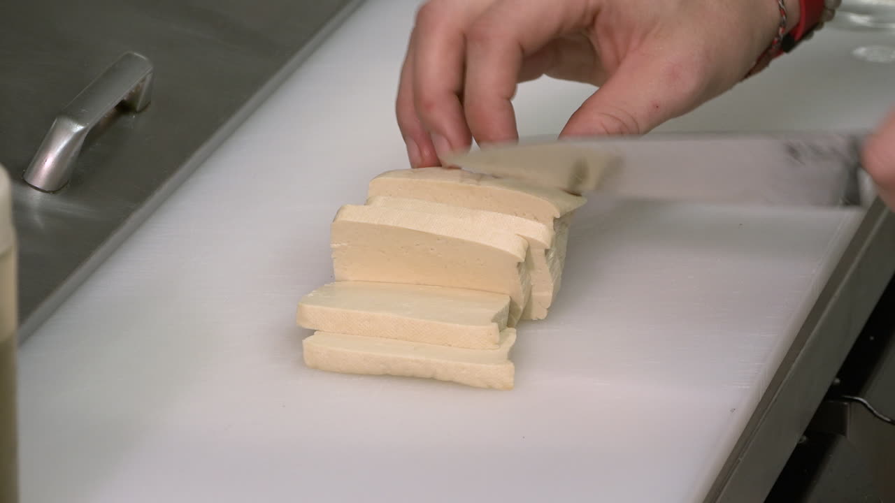 forma correcta de cortar tofu