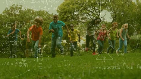 Schoolchildren-running-in-the-park