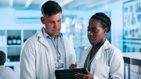medical professionals discussing
