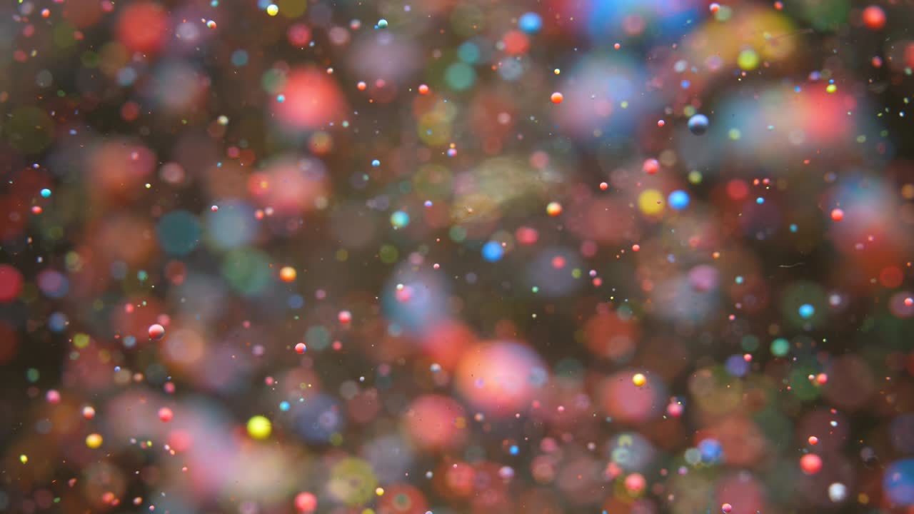 느린 움직임 밝은 색상 거품 오일 아름다운 페인트 우주 색상 움직이는 다채로운 클로즈업 아크릴 페인트 환상적인 표면 추상적인 다채로운 페인트 변형 구조 다채로운 거품