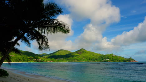 Timelapse-of-Seychelles-tropical-beach