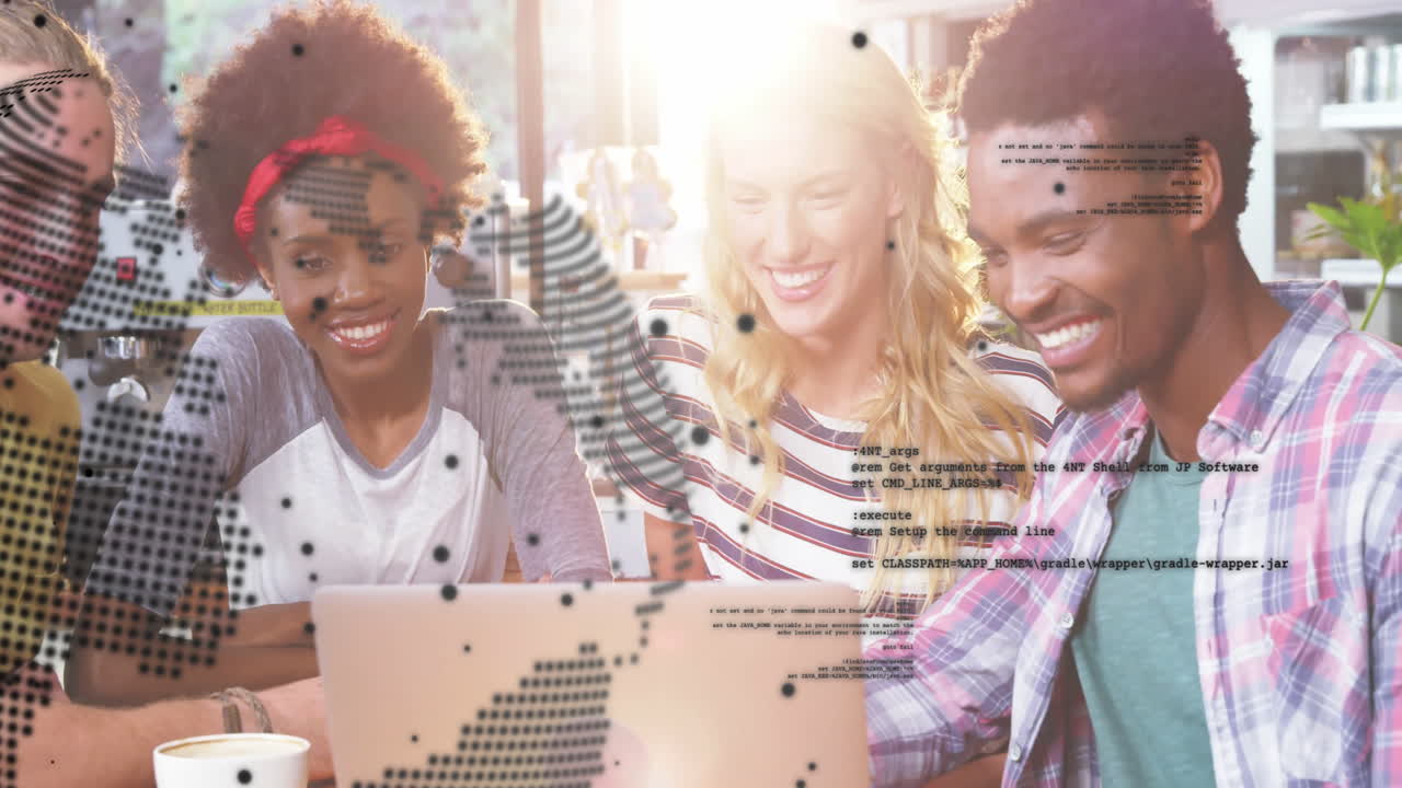 글로벌 네트워크의 애니메이션과 카페에서 노트북을 사용하는 행복한 다양한 친구들에 대한 데이터 처리