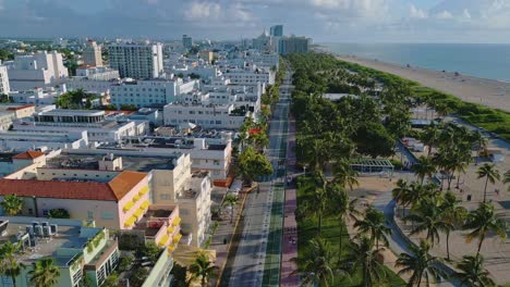 Vista-Aérea-De-La-Famosa-Playa-De-Miami,-Florida