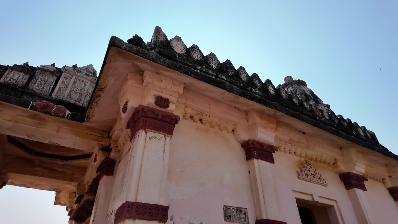 Artistic Wall Details of Viravah Jain Temple – Ancient Craftsmanship in Tharparkar, Pakistan
